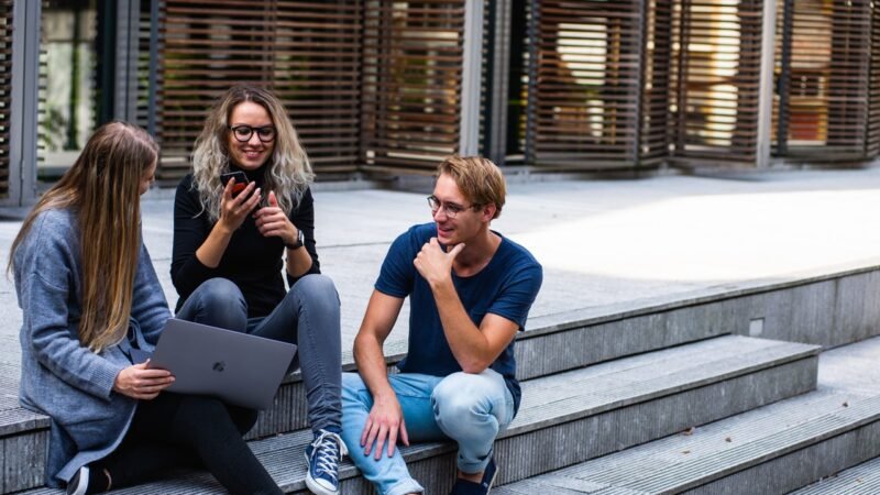Fashion Product Review With Few Customers